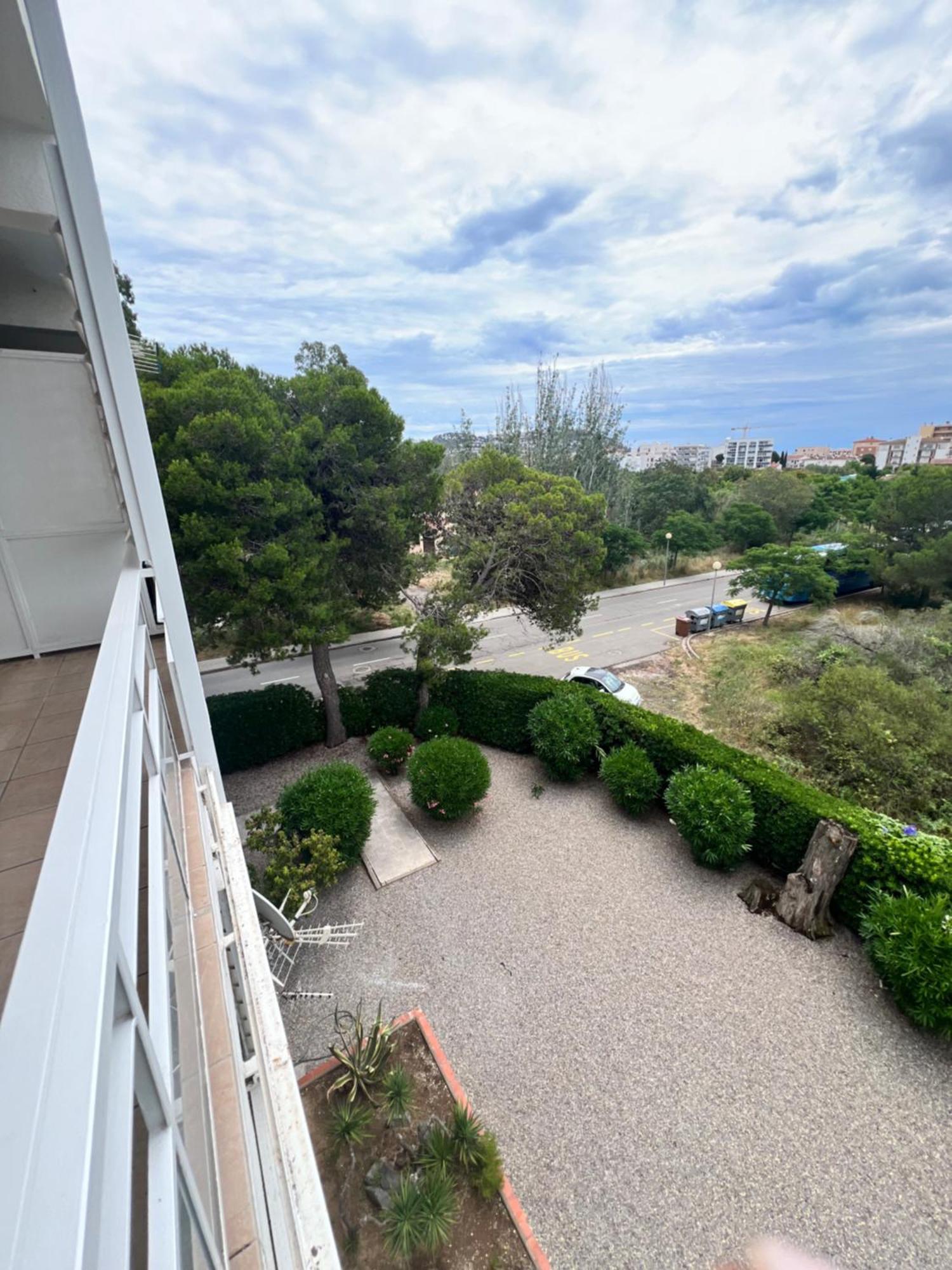 Apartment 3 Apartment, 500m To Beach, Swimming Pool, Terrace
