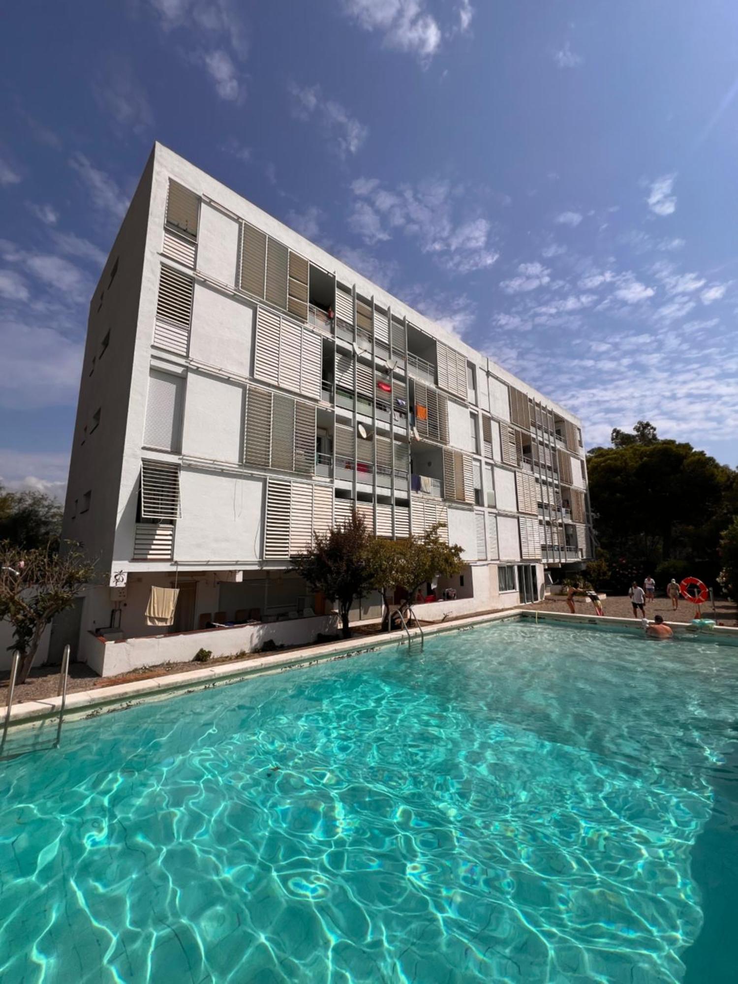 3 Apartment, 500m To Beach, Swimming Pool, Terrace Apartment Roses